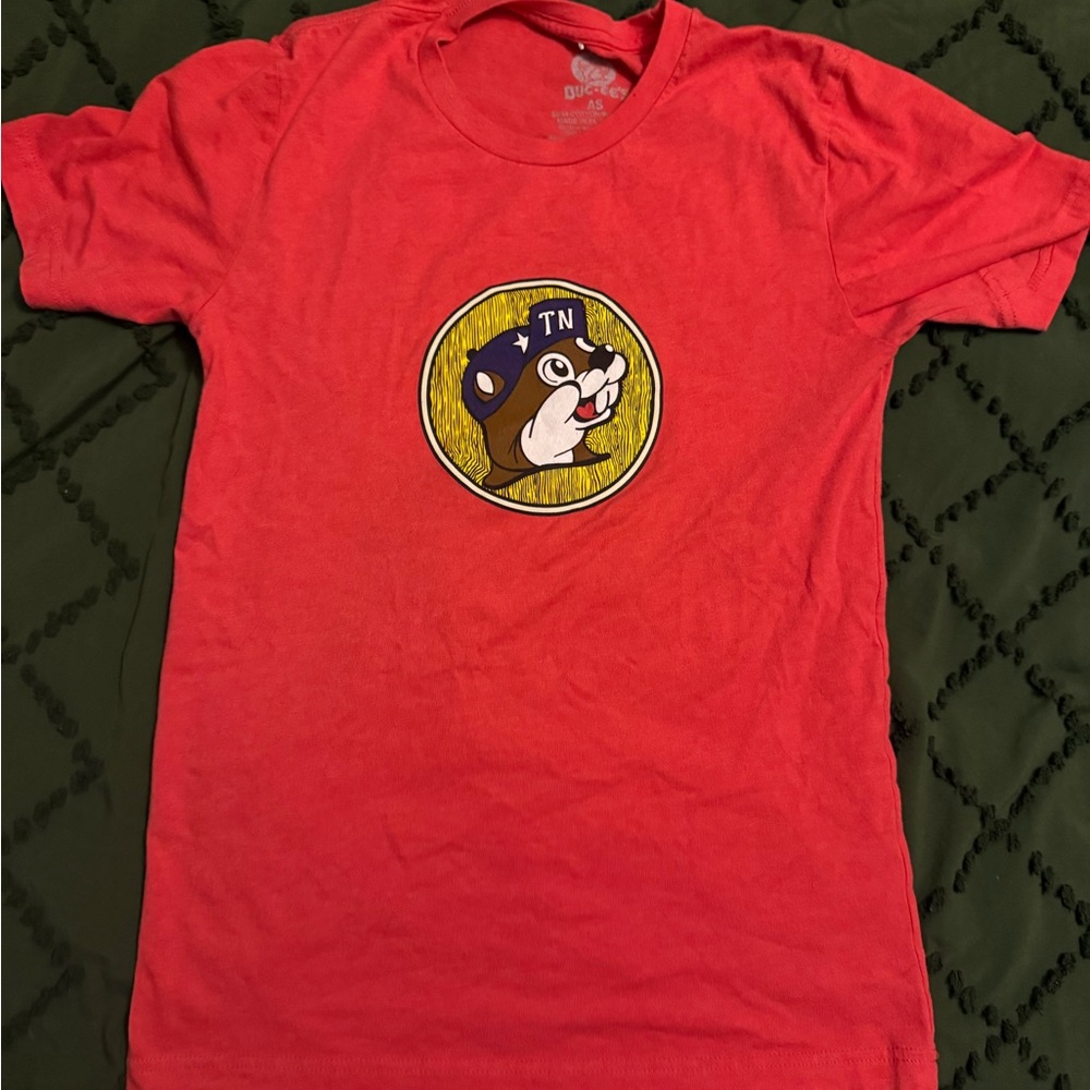 Buc-ee’s Tennessee Red Graphic T-Shirt with Cartoon Logo